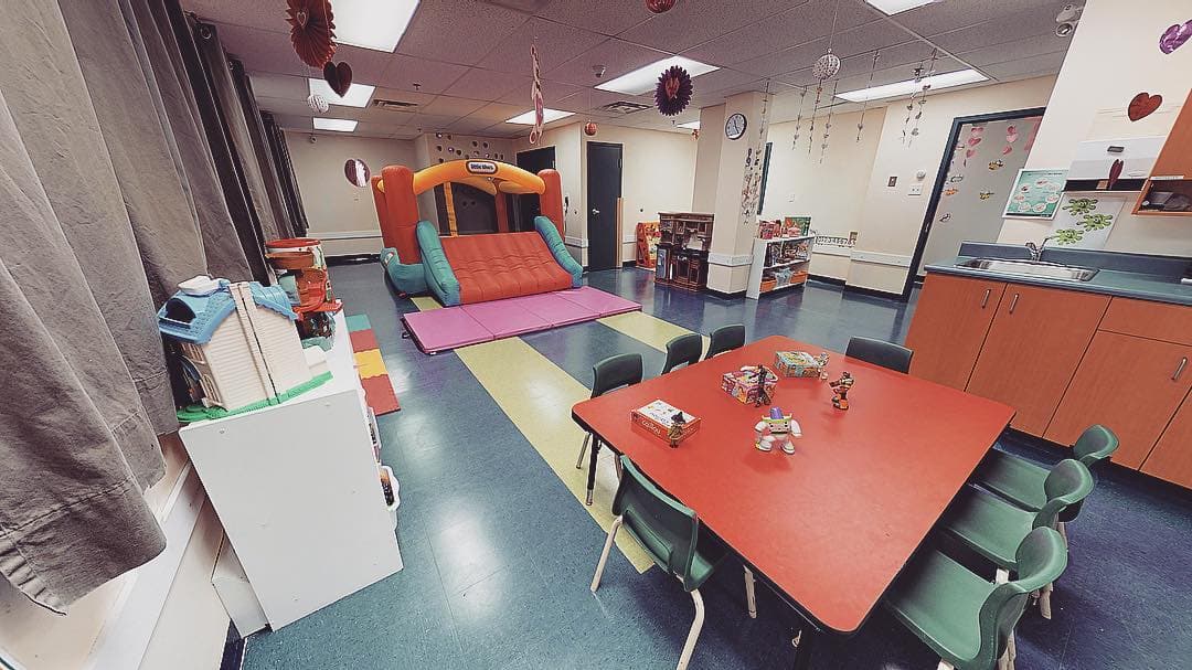 Aire de jeux — garderie Ile Coco, NDG et Lachine, Montréal